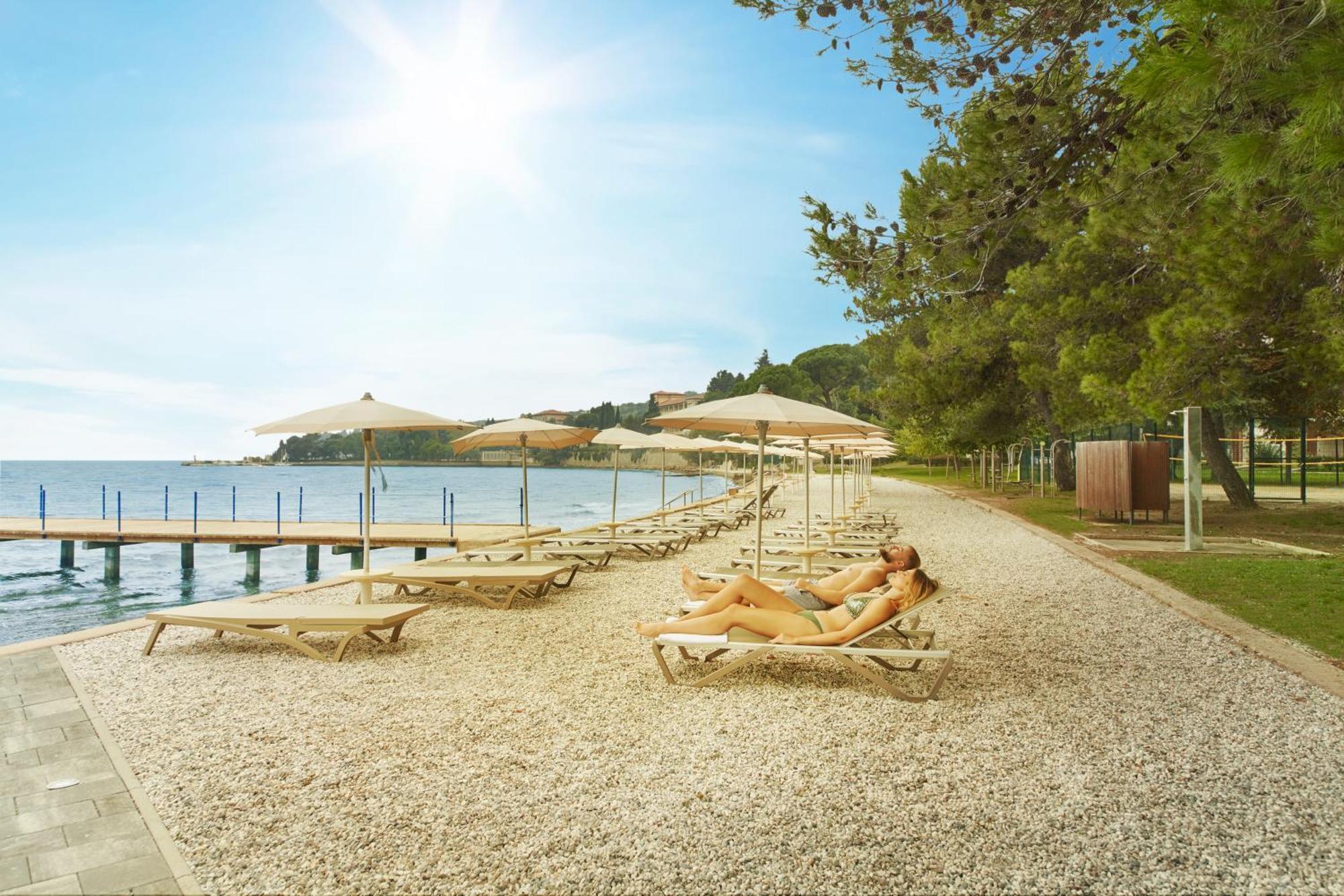 Adria Apartments - Hotel & Resort Adria Ankaran Bagian luar foto