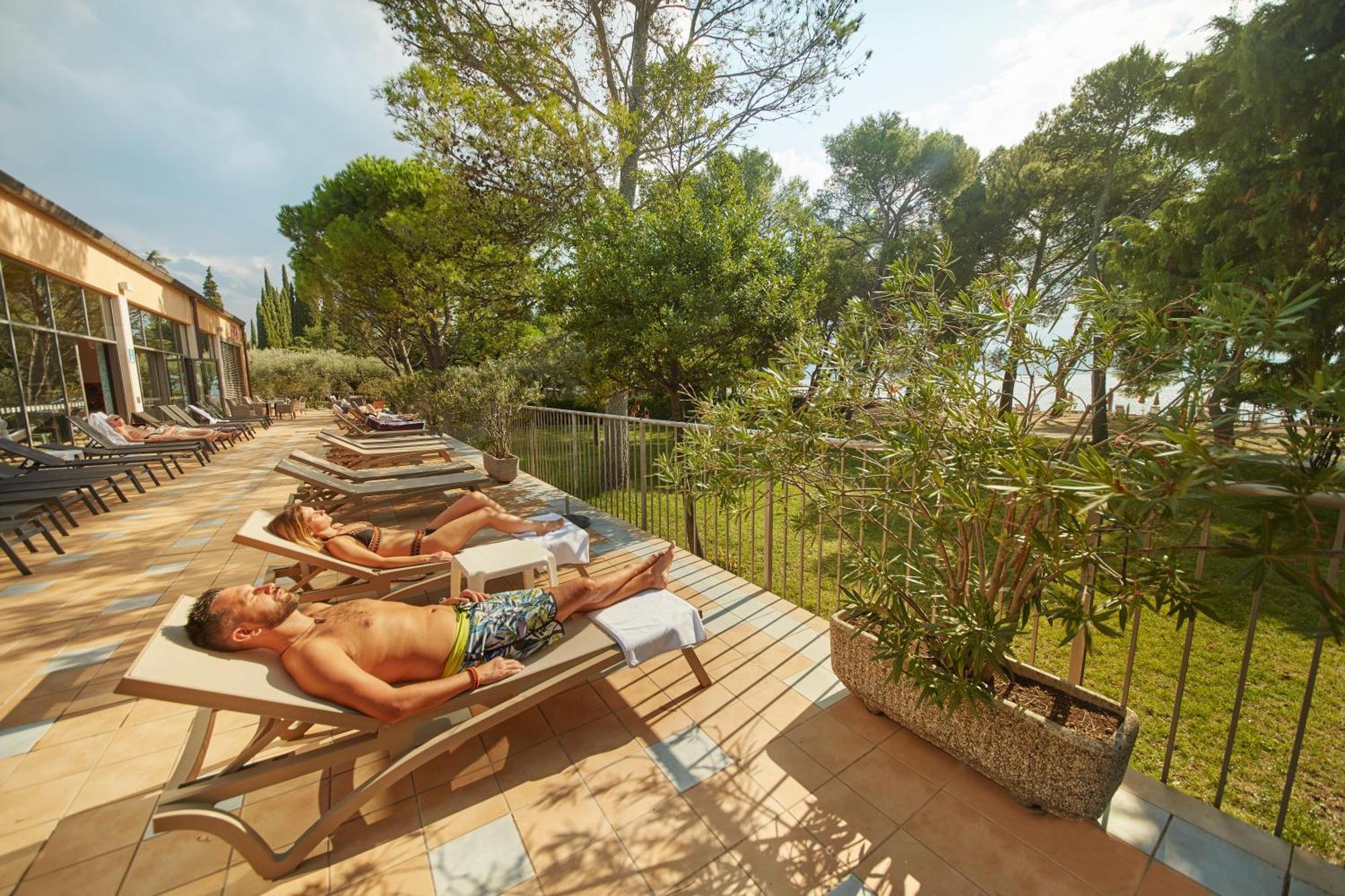 Adria Apartments - Hotel & Resort Adria Ankaran Bagian luar foto